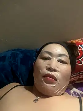 Snapshot of Mayngoc98 chatting on October 4, 4:11 pm Mayngoc98 online show from October 4, 4:11 pm