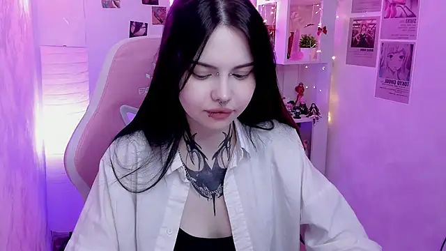 Morana Batt online show from May 5, 2:03 am