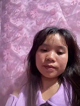 Ngoc-bbi online show from May 13, 4:35 pm