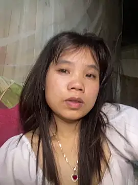 Ngoc-bbi online show from April 2, 11:35 pm