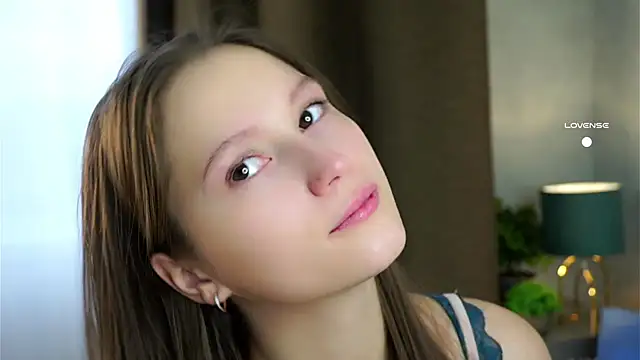 MelaniSeiver online show from October 12, 1:30 am