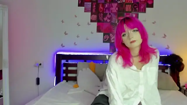 AmandaCutse online show from October 13, 5:54 am