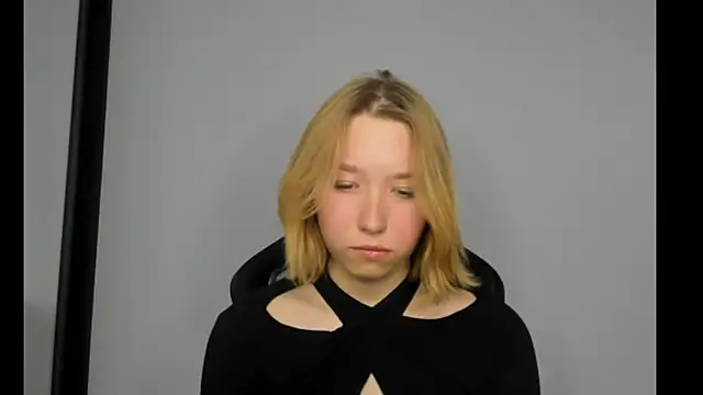 Agatha May online show from October 14, 11:13 am