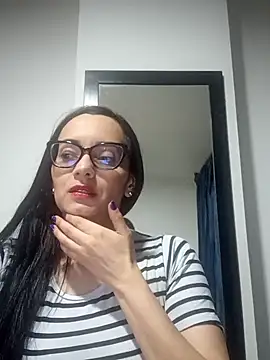 Snapshot of sarita_star chatting on September 21, 2:21 am sarita star online show from September 21, 2:21 am