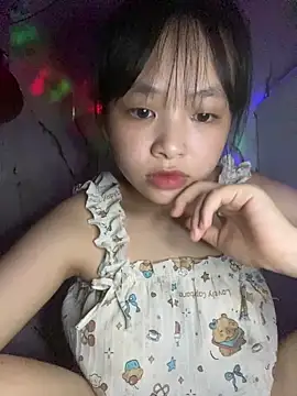 candy   123 online show from October 10, 2:33 pm