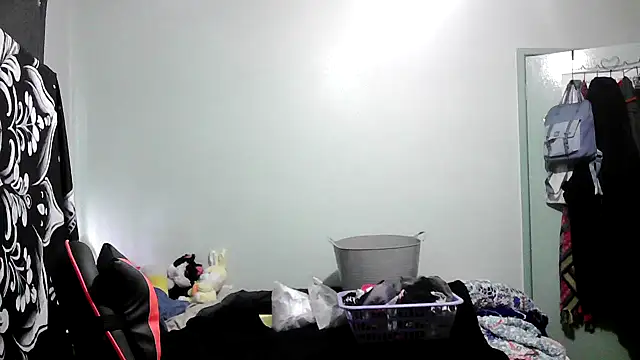 AngelDiamond online show from September 30, 5:57 am