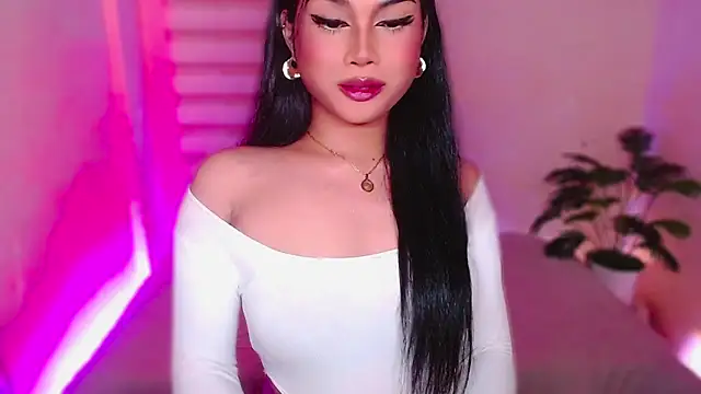 MissRumi Hunter online show from May 18, 8:59 pm