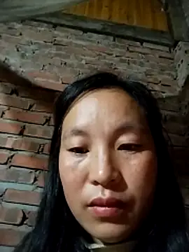 miss-su online show from February 17, 6:40 pm