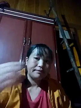 miss-su online show from November 17, 10:21 pm