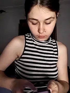ToryTayler online show from May 13, 9:20 pm