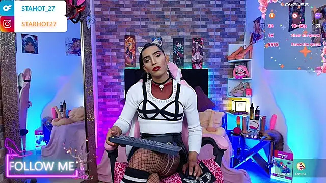 Starhott  online show from October 7, 1:54 am