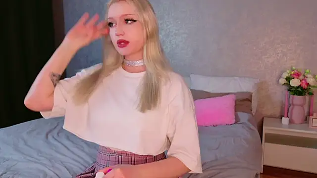 trinnity sweet online show from November 13, 7:46 pm