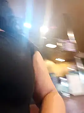 Miss Adriana01 online show from September 9, 4:51 pm