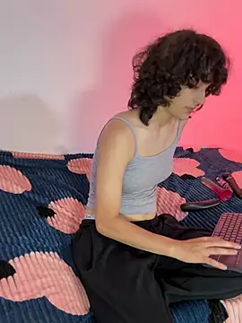TeensNews18 online show from May 19, 11:23 pm