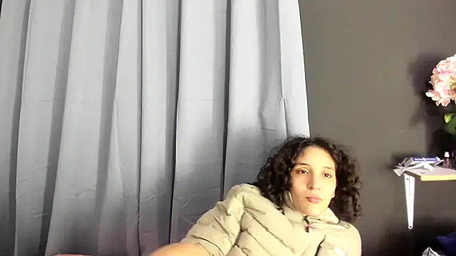 TeensNews18 online show from November 2, 12:30 pm