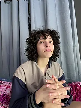 TeensNews18 online show from February 19, 11:43 am