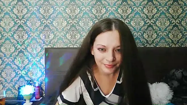 Rapunzel hairlover online show from November 12, 8:18 pm