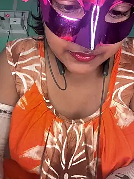 mimi87hoty online show from February 28, 6:29 pm