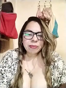 KITTY MIAU32 online show from September 9, 3:28 am