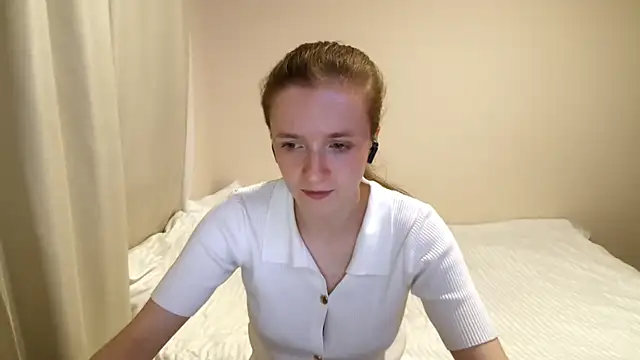 LutealTwinkie online show from September 25, 5:22 pm