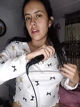 Queen Ashly online show from May 15, 3:11 am