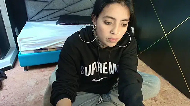 LiaMonroee  online show from November 21, 1:57 pm