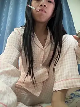 jingjing005 online show from April 28, 7:45 am