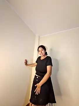 Syndel23 online show from May 16, 1:52 am