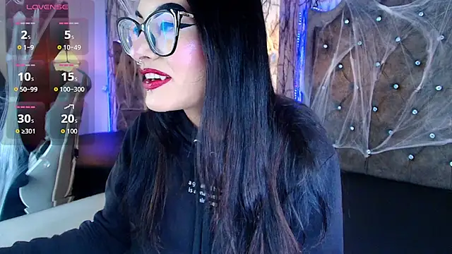 Zami Escobar of online show from October 18, 7:26 pm