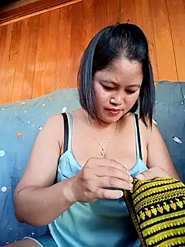 maycuc123 online show from October 5, 8:30 am