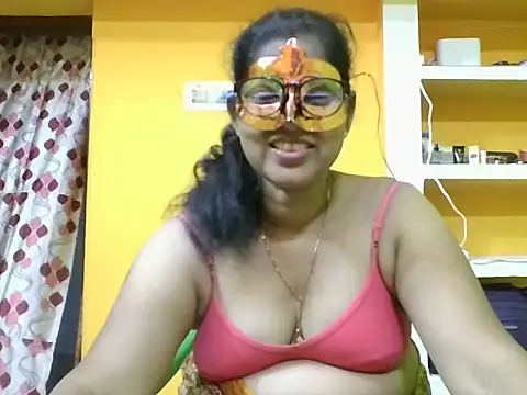 Snapshot of kavya1 chatting on September 29, 6:29 am kavya1 online show from September 29, 6:29 am