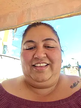 curvy diva  online show from December 14, 8:03 pm