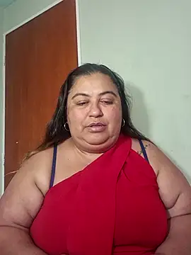 curvy diva  online show from April 26, 8:06 pm