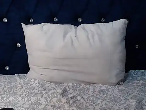 Nasiekuuu online show from September 18, 8:18 pm