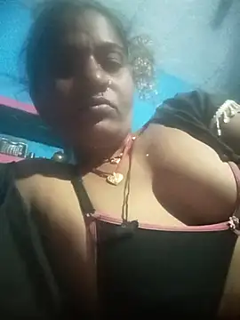 Snapshot of Hansini_Gowda chatting on October 17, 3:15 pm Hansini Gowda online show from October 17, 3:15 pm