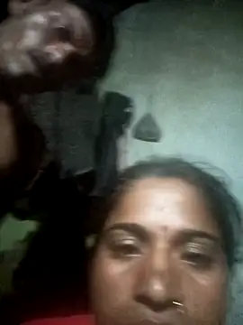 Snapshot of Hansini_Gowda chatting on September 15, 4:25 pm Hansini Gowda online show from September 15, 4:25 pm
