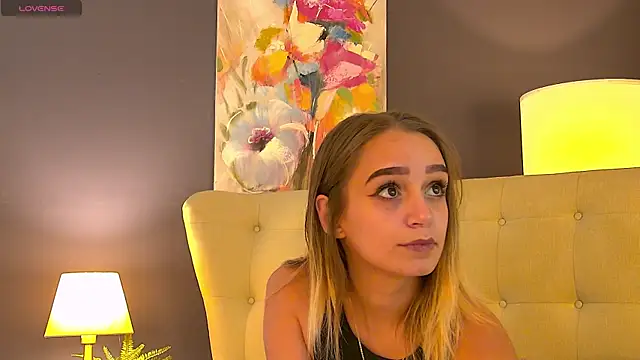 CelinePetiite online show from September 18, 7:18 am