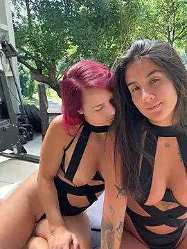 Maria-and-Charly online show from July 2, 9:15 am