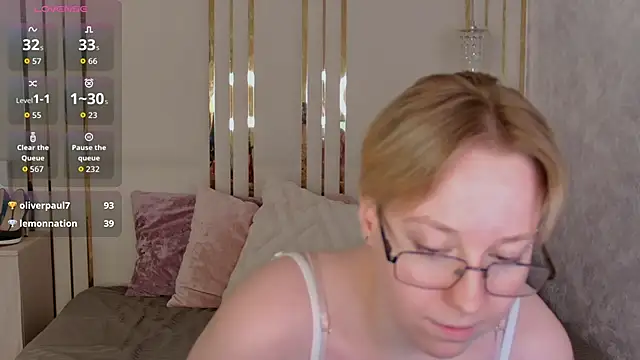 AlexandraGreen online show from May 15, 11:07 pm
