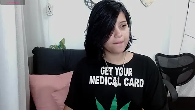 AmyBlue  online show from November 18, 4:13 am