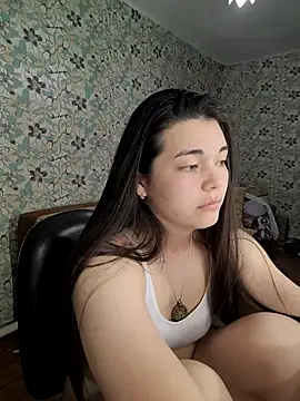 Snapshot of Albi_Glow chatting on September 27, 6:37 pm Albi Glow online show from September 27, 6:37 pm