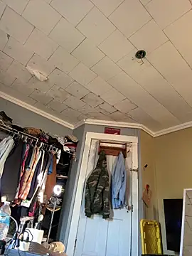 CaptHook931 online show from April 6, 11:17 pm