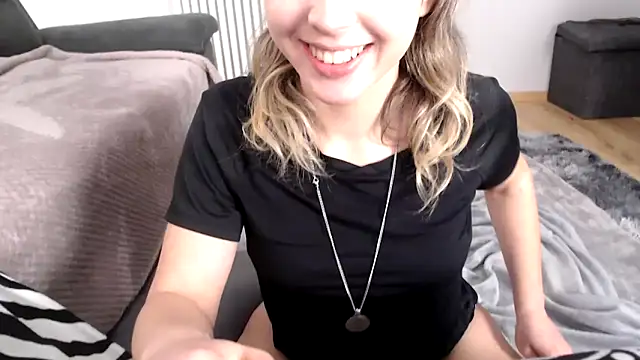 L Sofia online show from February 9, 6:43 pm