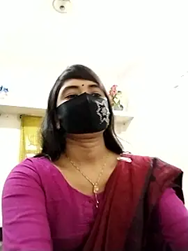 Puja-Rane online show from October 25, 3:03 am