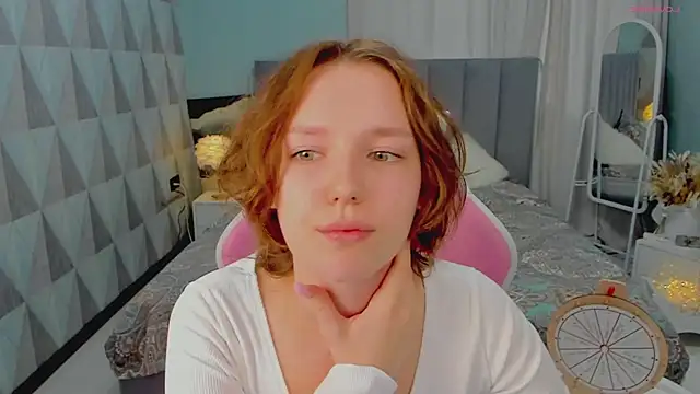 Hellena Here online show from September 23, 4:10 am