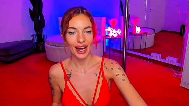 JessicaSky  online show from November 8, 7:19 pm