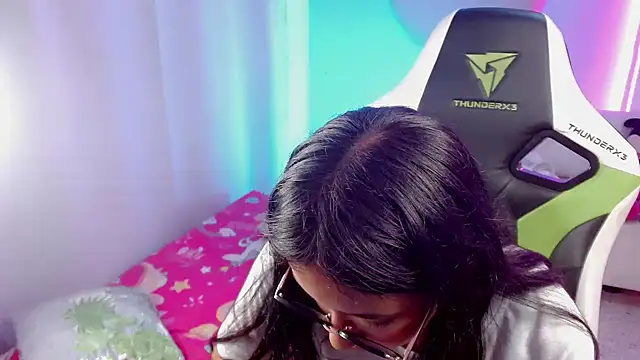 mishel hott online show from October 12, 2:25 am