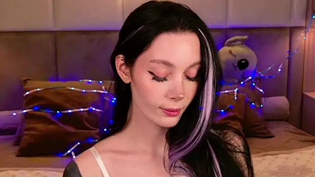 Goldy Stark online show from March 29, 9:03 pm