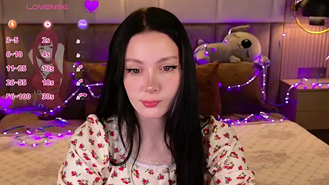 Goldy Stark online show from March 7, 9:00 pm