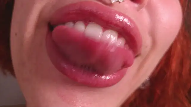 bri von dhara   online show from May 8, 1:20 am